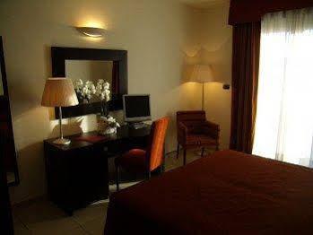 Hotel Parlapa Alpignano Екстер'єр фото