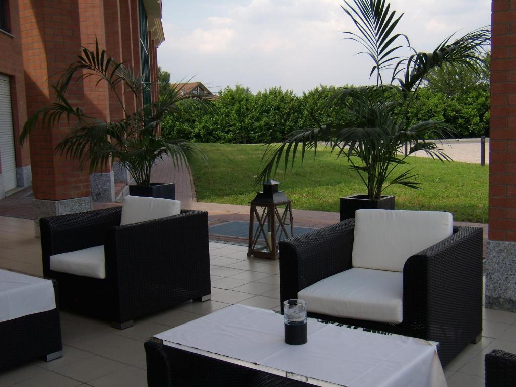 Hotel Parlapa Alpignano Екстер'єр фото