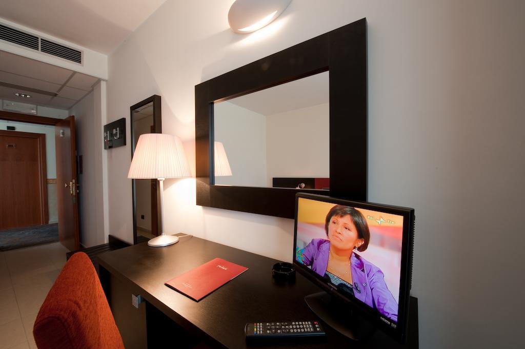 Hotel Parlapa Alpignano Екстер'єр фото